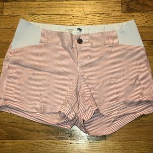 Old navy maternity shorts